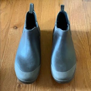 Tretorn rubber boots.